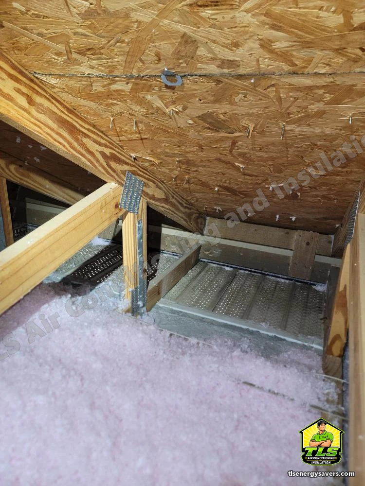 Blown-in fill carried out to the eave line of the attic, Naples FL 34110